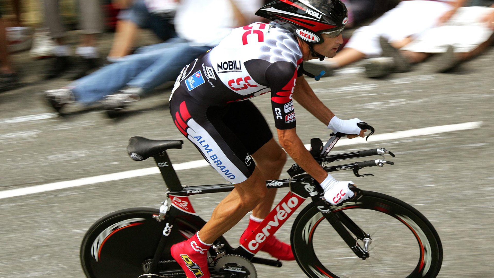 劳塔罗，从锋线尖刀到防守铁闸，马竞用粉碎哲学完成战术进化